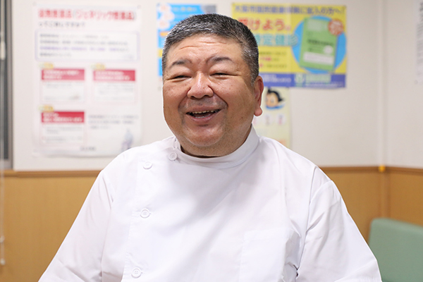 院長　勝久 敬太